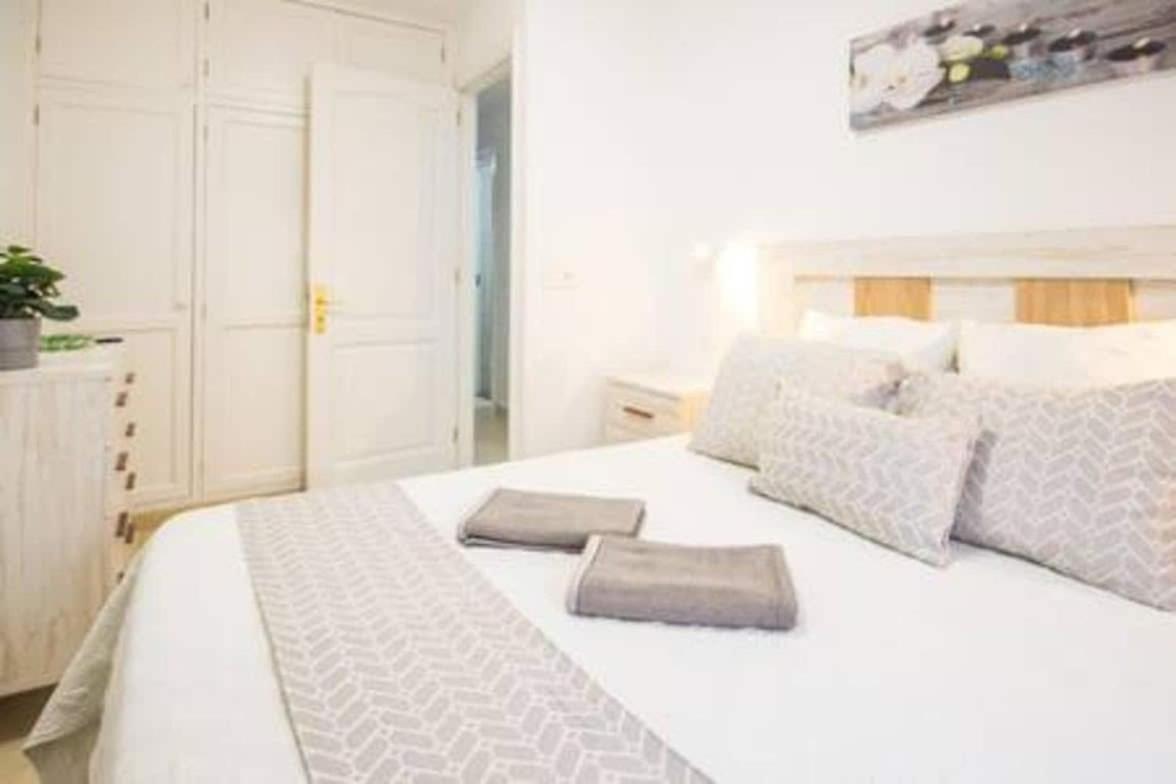 Apartamento Luna Tias Bagian luar foto