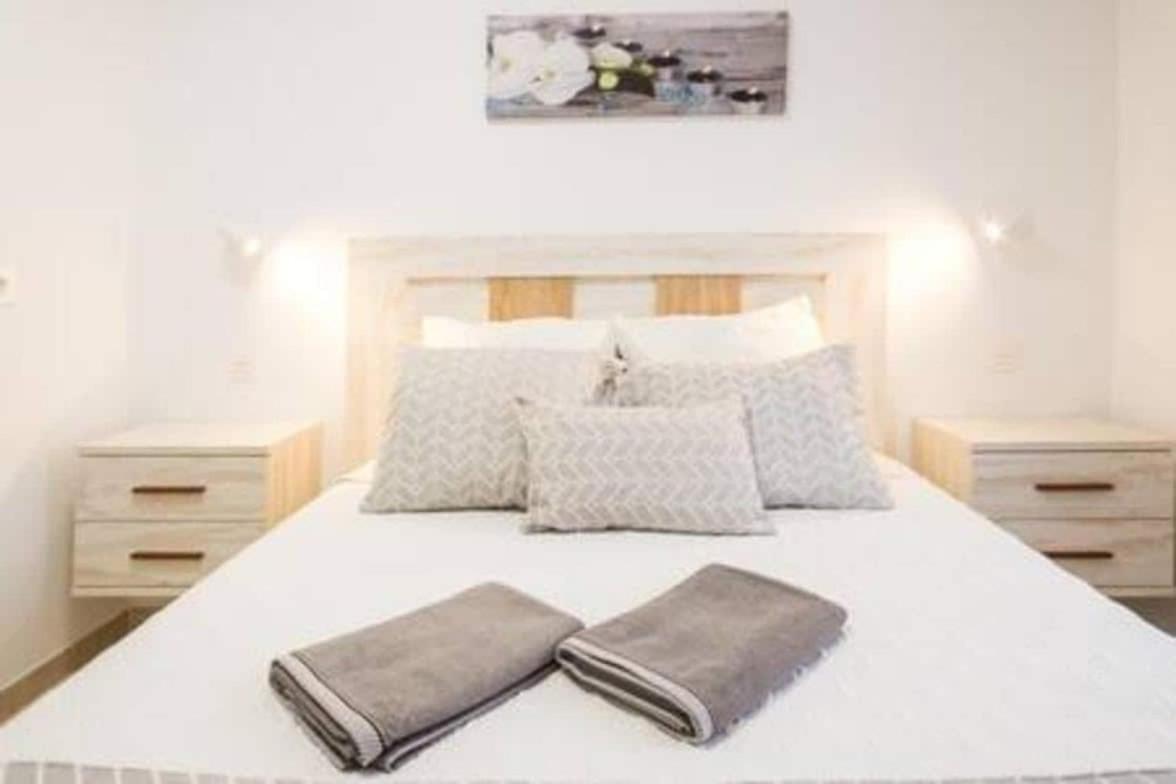 Apartamento Luna Tias Bagian luar foto